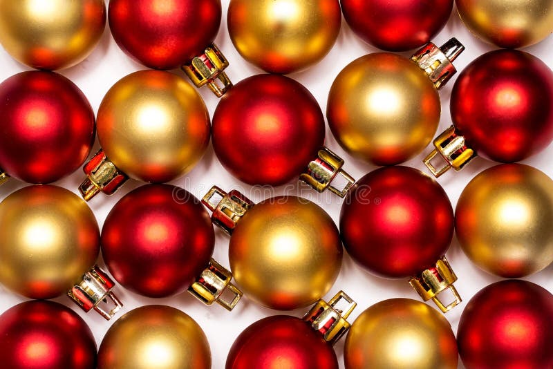 Rot und Bälle Golddes neuen Jahres und Cristmas lizenzfreies stockbild Rot und Bälle Golddes neuen Jahres und Cristmas lizenzfreies stockbild