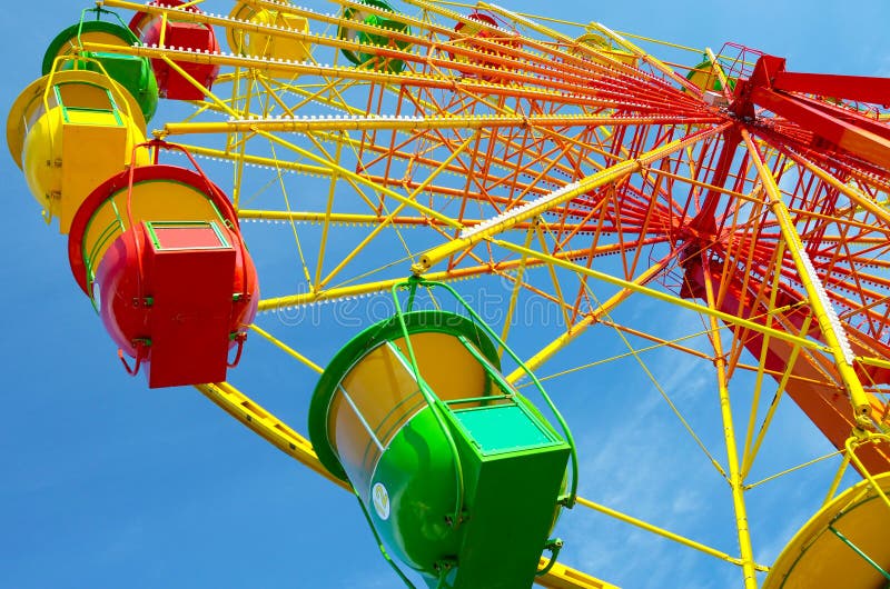 Rotella di ferris variopinta fotografia stock libera da diritti