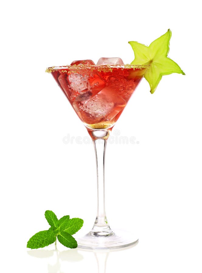Rotes Cocktail mit Minze stockfoto. Bild von würfel, glas 70037848