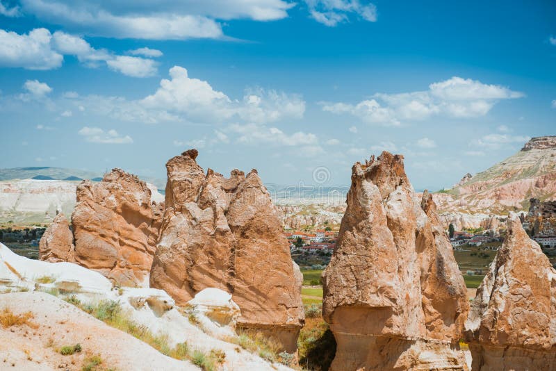 Rotsvormingen van Cappadocia royalty-vrije stock foto Rotsvormingen van Cappadocia royalty-vrije stock foto