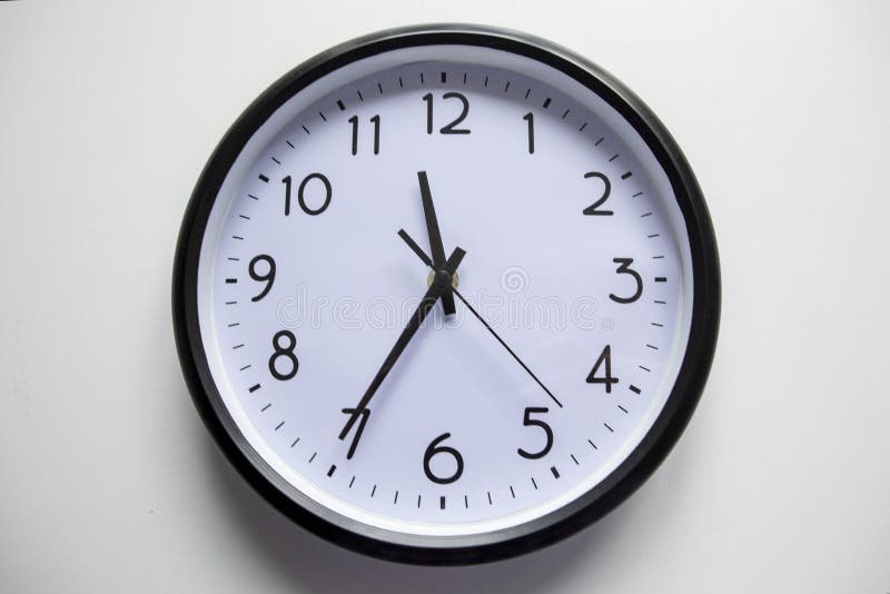 2,320 Blank Clock Face Royalty-Free Images, Stock Photos & Pictures
