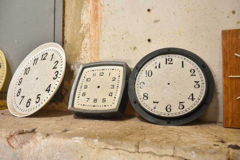 Three o clock stock photo. Image of isolated, clock, symbol 3178536