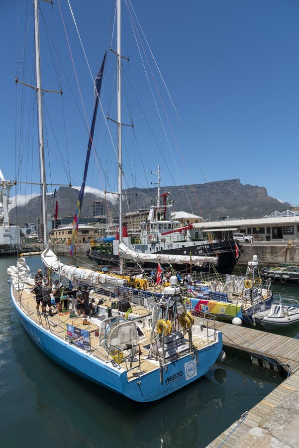 yacht race in cape town