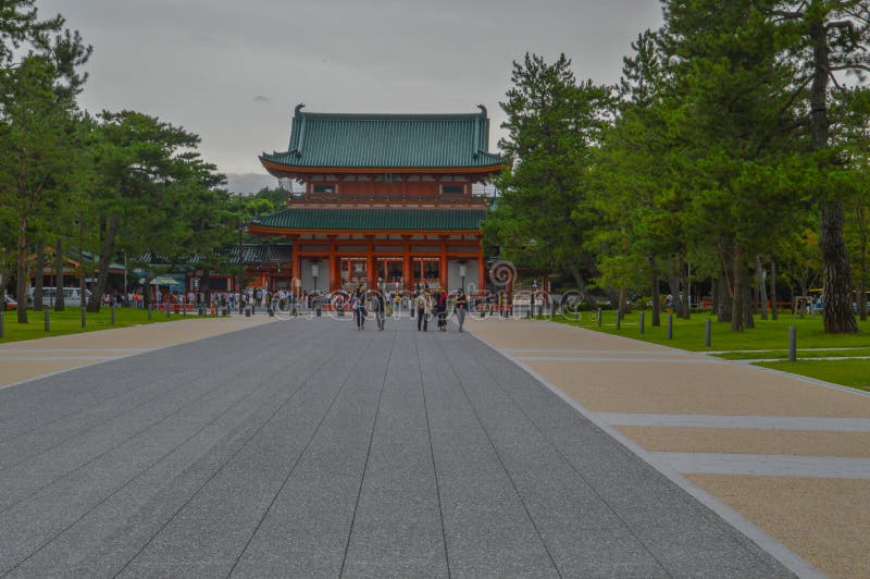 Route au tombeau de Heian à Kyoto Japon images stock Route au tombeau de Heian à Kyoto Japon images stock