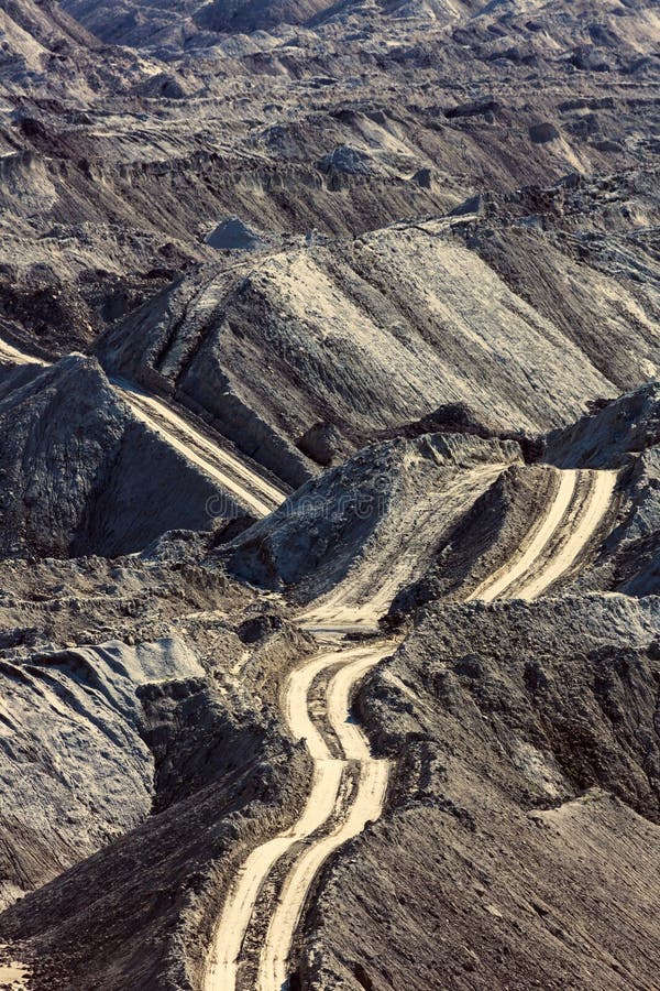 Download Route dans la mine image stock. Image du géologie, haut - 45353291