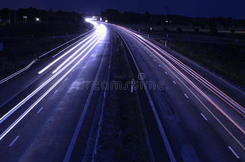 Route la nuit photos stock Route la nuit photos stock