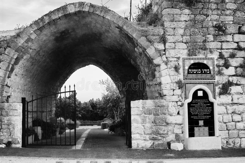 Burge (Burj) Binyamina is a ruined stone-built structure in the Sharon Plain 1 km south of Binyamina from the Ottoman period, situated at a crossroads and believed to be either a mansion connected to an estate, a fortified farmhouse, or a khan (caravanserai). On October 26, 1898, German Kaiser Wilhelm II stayed at the Burj khan building during his visit to the Holy Land. Turkish owner, Sidki Pasha, brother of Jamal Pasha, sold 4,000 dunams of the Burj farmland to Jewish Association (IA) in 1903. The serious drawback was that most of the land was an uncultivable swamp. Rothschild turned the land over to Binyamina's holdings. Initially a group of farmers from Zichron Yaakov stayed at the khan during the week, due to the distance to their hometown. The group was called Burja�im. Burge (Burj) Binyamina is a ruined stone-built structure in the Sharon Plain 1 km south of Binyamina from the Ottoman period, situated at a crossroads and believed to be either a mansion connected to an estate, a fortified farmhouse, or a khan (caravanserai). On October 26, 1898, German Kaiser Wilhelm II stayed at the Burj khan building during his visit to the Holy Land. Turkish owner, Sidki Pasha, brother of Jamal Pasha, sold 4,000 dunams of the Burj farmland to Jewish Association (IA) in 1903. The serious drawback was that most of the land was an uncultivable swamp. Rothschild turned the land over to Binyamina's holdings. Initially a group of farmers from Zichron Yaakov stayed at the khan during the week, due to the distance to their hometown. The group was called Burja�im.