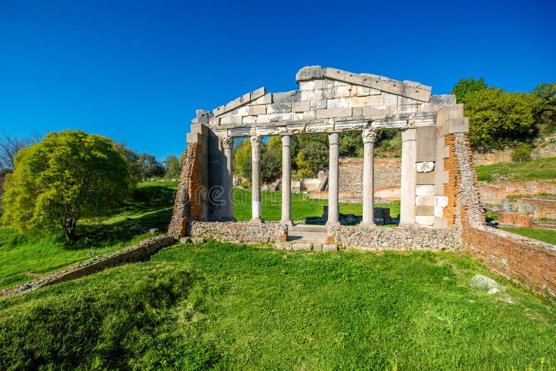Rovine del tempio in Apollonia antico immagine stock Rovine del tempio in Apollonia antico immagine stock