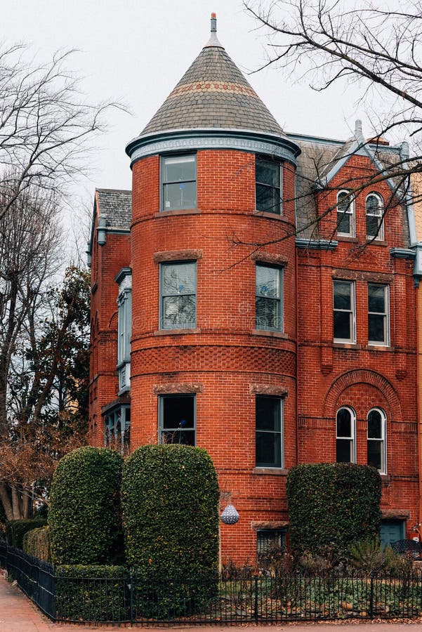 Row Houses in Capitol Hill, Washington, DC Stock Image Image of beautiful, perspective 147573215