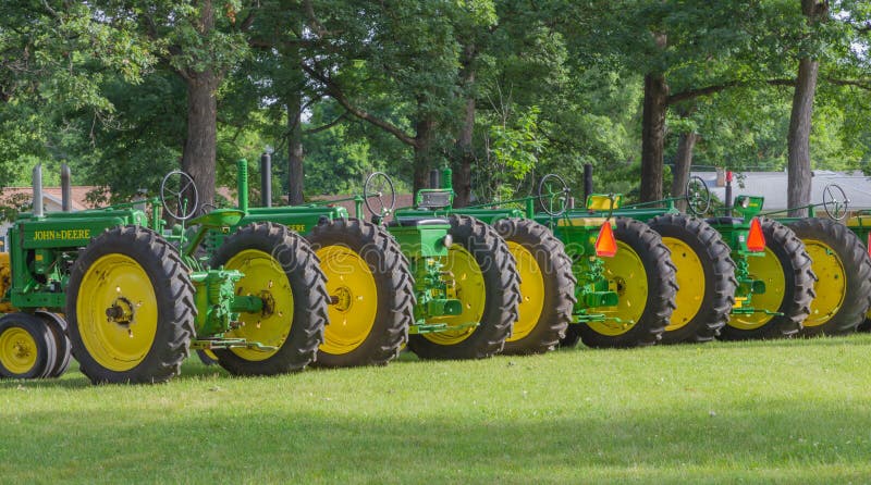 Row of Vintage John Deere Tractors royalty free stock image Row of Vintage John Deere Tractors royalty free stock image