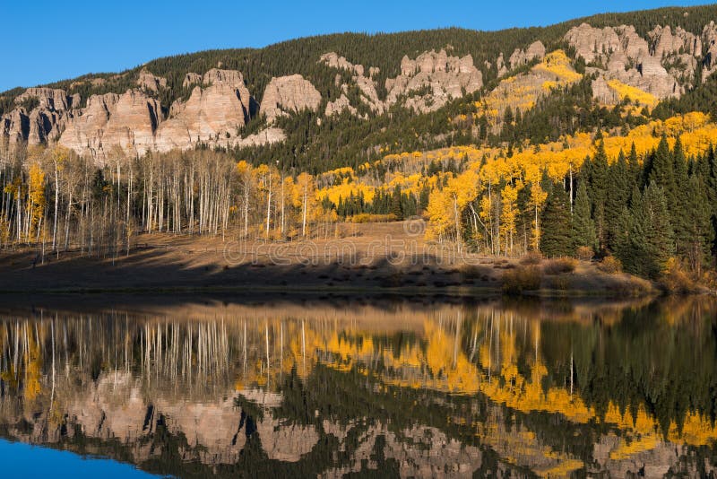 Rowdy Lake in the Cimarron Valley of Southwestern Colorado Stock Image ...