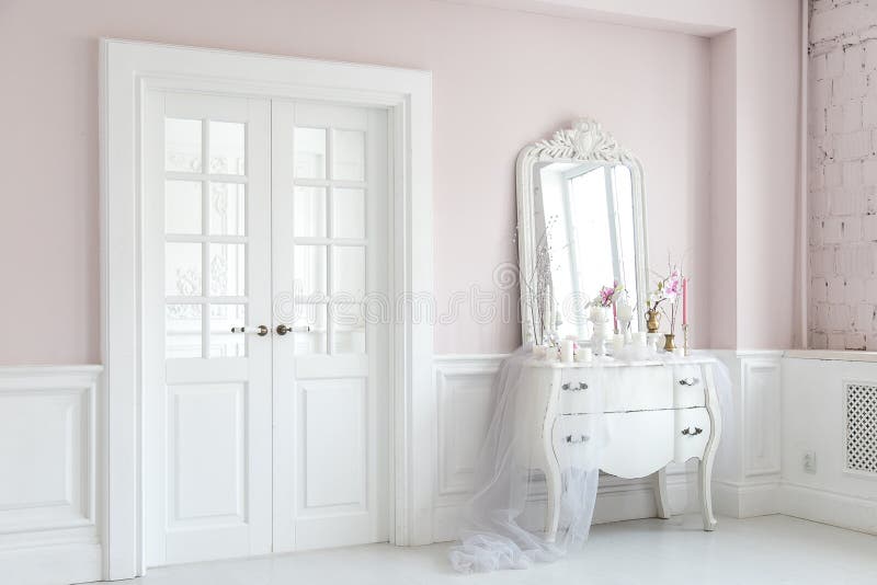 Royal Bedroom Place For Make Up Girls Elegant White Dressing