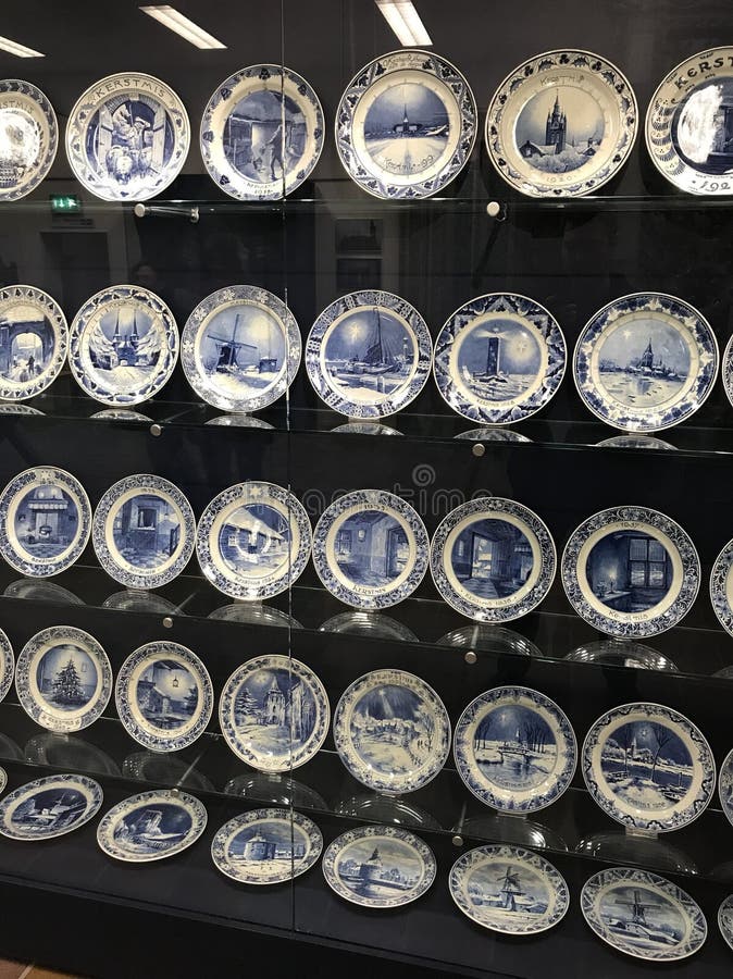 Royal Delft plates on display