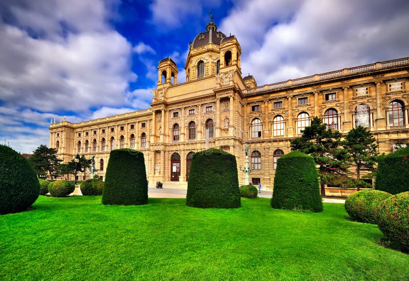 palace in vienna austria palace in vienna austria
