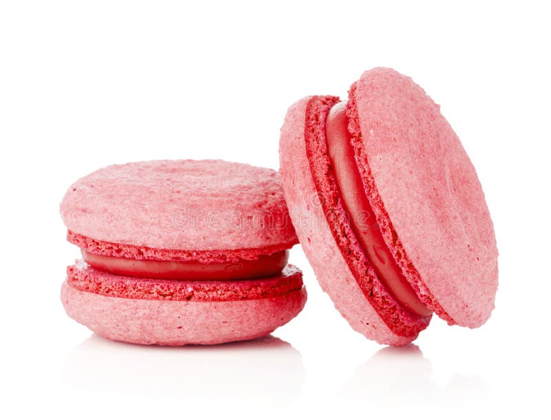 Roze Macarons Die Met Rode Bessengestremde Melk Wordt Gevuld Stock Foto ...