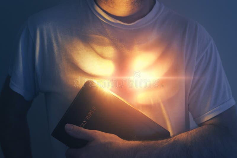 Rozjarzony serce i biblia