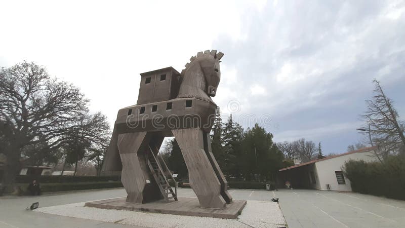 Cavalo De Troia De Madeira Em Canakkale, Turquia Foto de Stock Editorial -  Imagem de arqueologia, guerra: 93925553