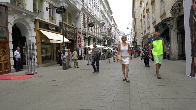 Rua de Kohlmarkt em Viena