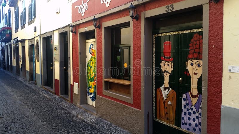 Santa Maria Straat, Funchal, Madeira stock afbeeldingen