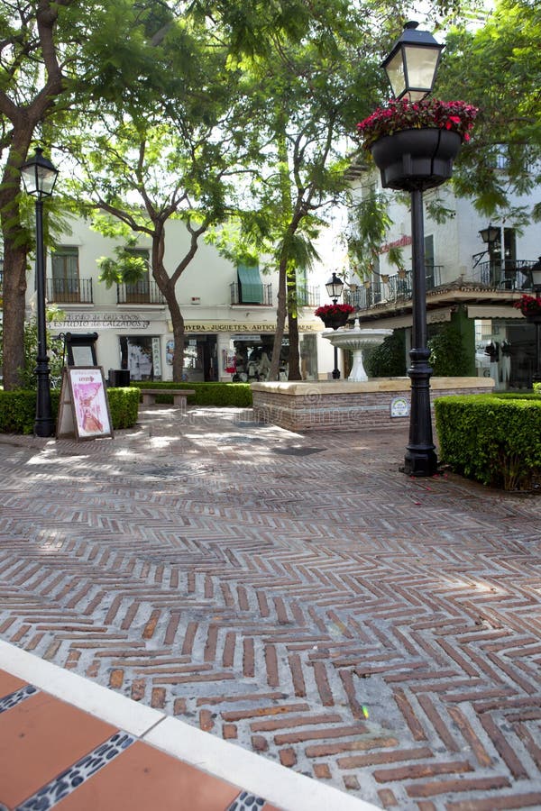 Ruas velhas de Marbella da cidade, Espanha imagens de stock Ruas velhas de Marbella da cidade, Espanha imagens de stock