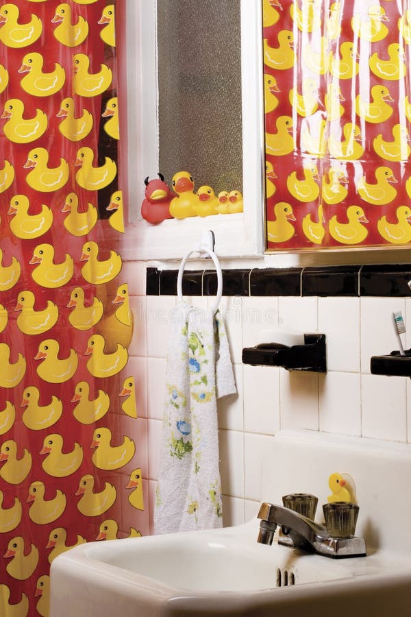 130+ Bathroom duck Free Stock Photos StockFreeImages