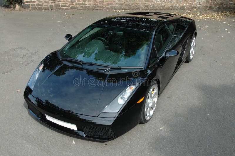 333 Lamborghini Murcielago Fotos de stock - Fotos libres de regalías de  Dreamstime