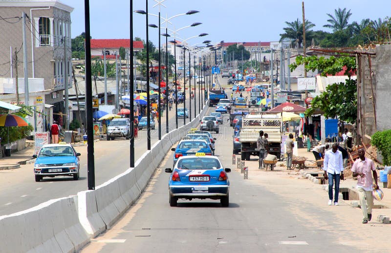 Rues Principales De PointeNoire Image stock éditorial Image du durée