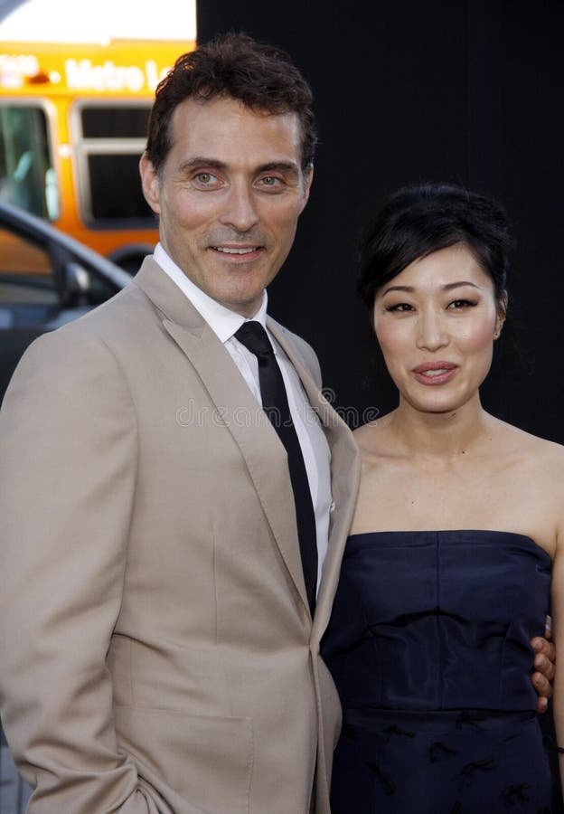 rufus sewell sidney luft rufus sewell and ami komai editorial stock image image of rufus sewell sidney luft rufus sewell and ami komai editorial stock image image of