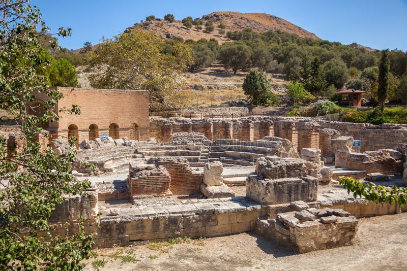 Ruinas De Odeon, Sitio Arqueológico De Gortyn, Isla De Creta ...