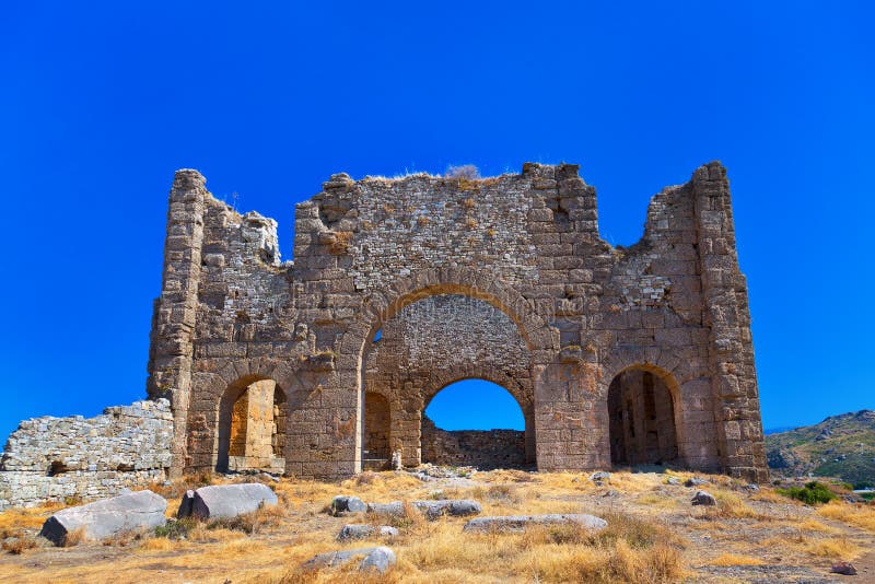 Ruinas en Aspendos en Antalya, Turquía foto de archivo Ruinas en Aspendos en Antalya, Turquía foto de archivo