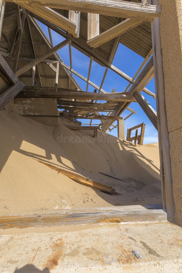 Ruinas en la mina vieja del diamante fotografía de archivo libre de regalías Ruinas en la mina vieja del diamante fotografía de archivo libre de regalías