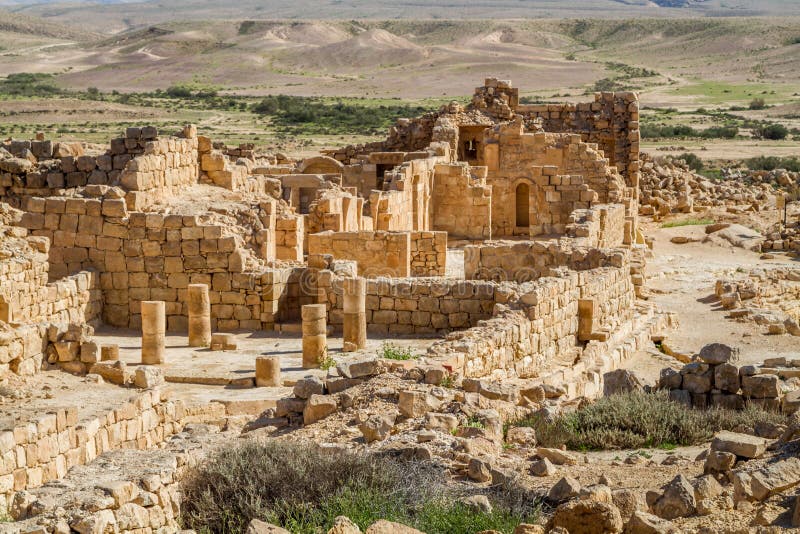 Ruinen der alten Nabataean-Stadt Shivta lizenzfreie stockfotografie Ruinen der alten Nabataean-Stadt Shivta lizenzfreie stockfotografie