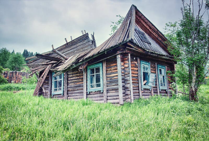 Ruinous country house