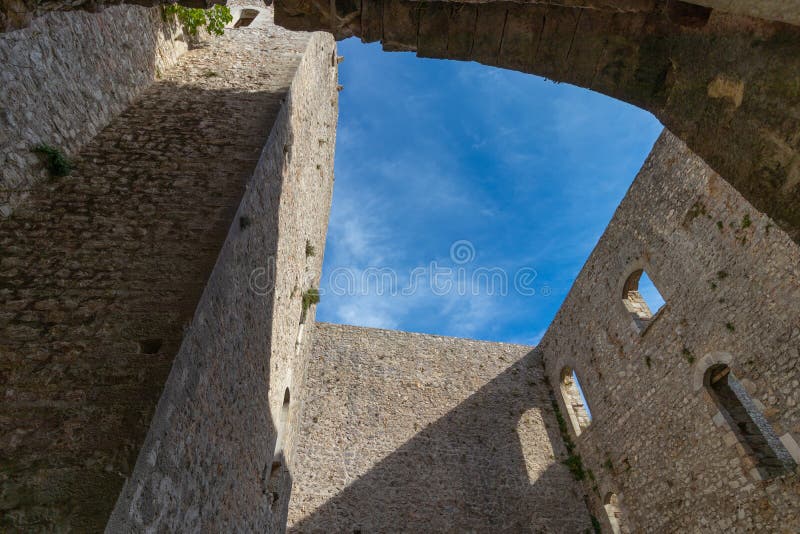 The ruins of the abandoned castle Rocca di Piediluco on the hi royalty free stock photography The ruins of the abandoned castle Rocca di Piediluco on the hi royalty free stock photography