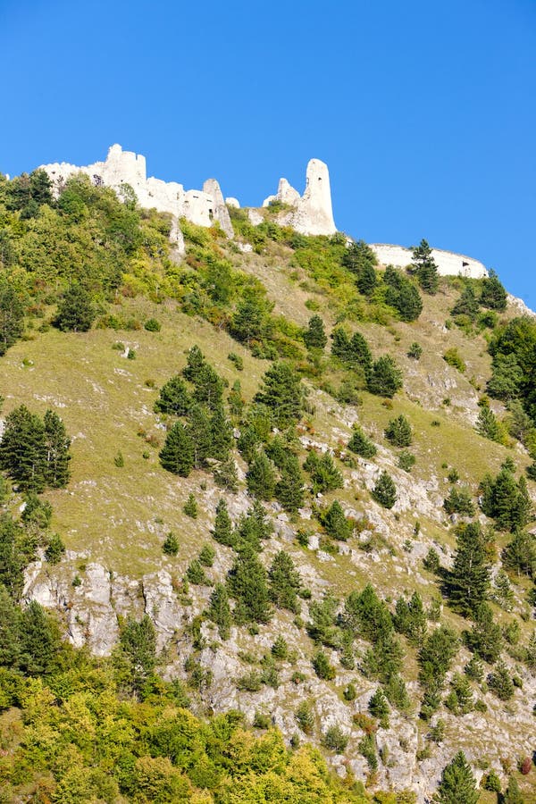 Zřícenina hradu Čachtice, Slovensko