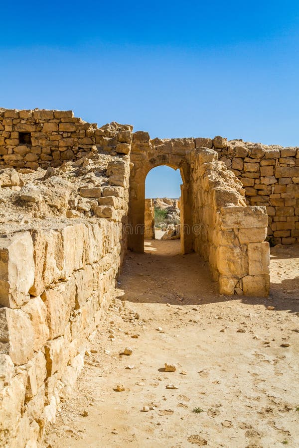 Ruiny antyczny Nabataean miasteczko Shivta zdjęcie stock Ruiny antyczny Nabataean miasteczko Shivta zdjęcie stock