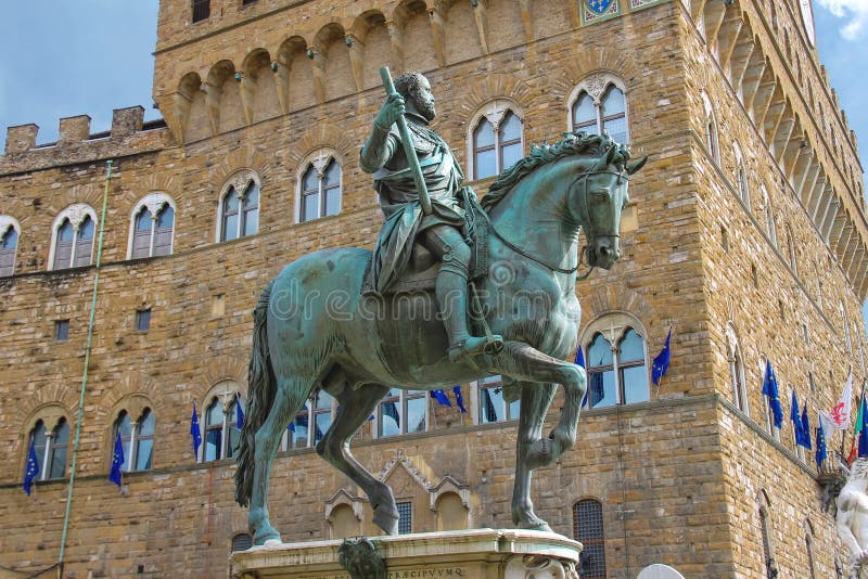 Ruiterstandbeeld van Cosimo de' Medici. Florence, Italië royalty-vrije stock foto's