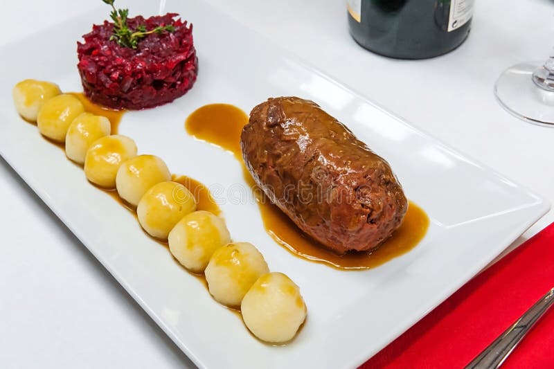 Rulada de vită cu abur stock image