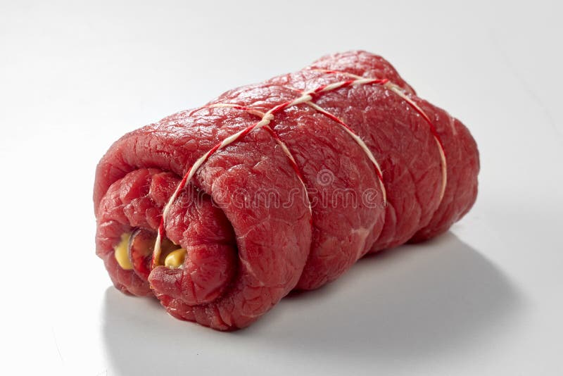 Rulada germană de vită nefiartă stock images