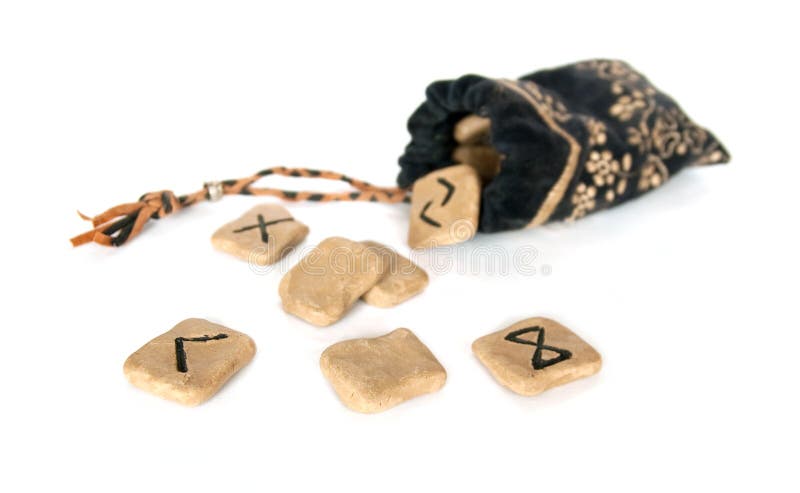 Runes et sac photographie stock libre de droits Runes et sac photographie stock libre de droits