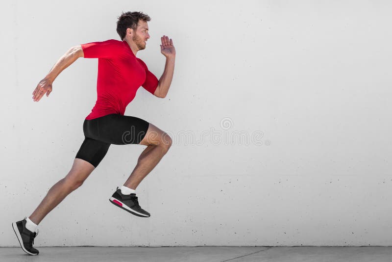Runner-träning för att träna utomhusstäder som drar ut på väggbakgrunden En hälsosam aktiv livsstil i städerna Male athlete
