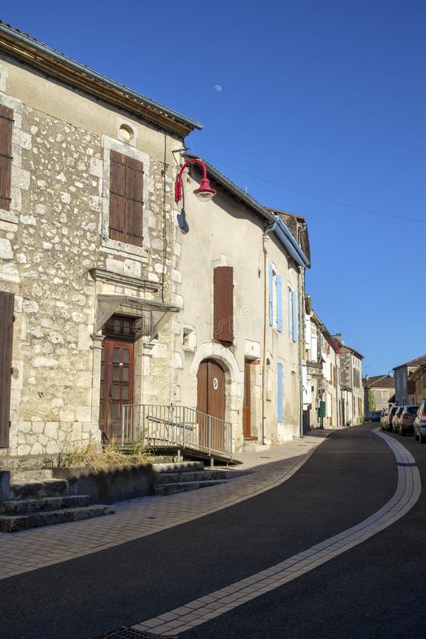 hautefage la tour lot et garonne