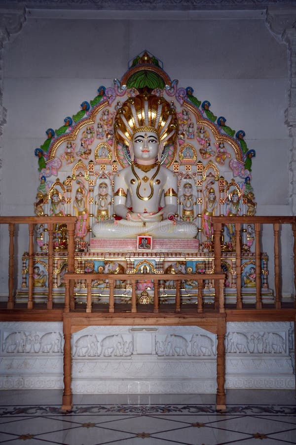 Jainism temple god is India\ s sixth-largest religion in India