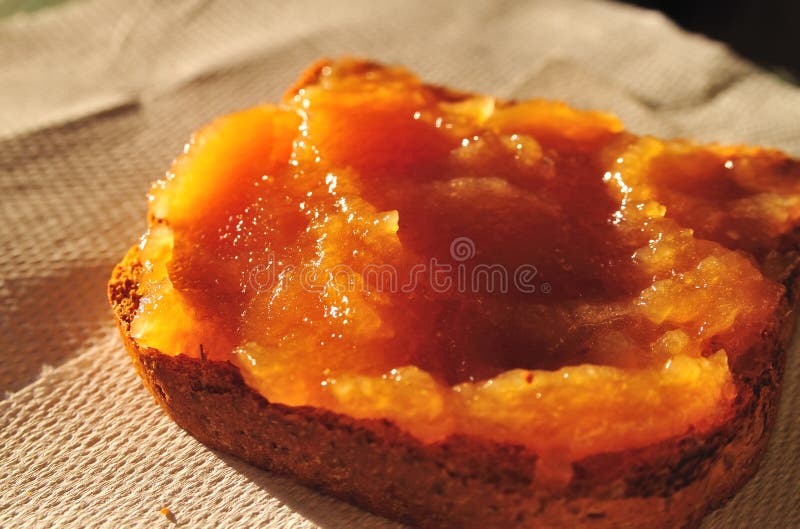 Rusk With Apple Jam 2