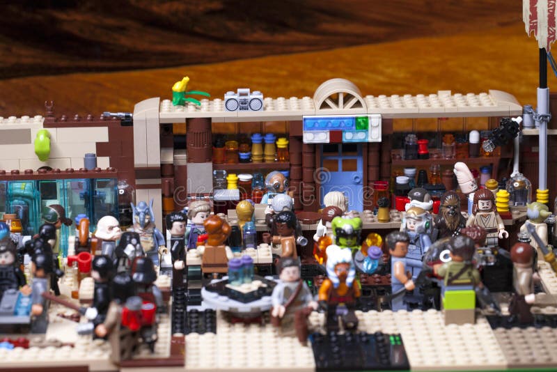 mos eisley cantina lego retirement mos eisley cantina lego retirement