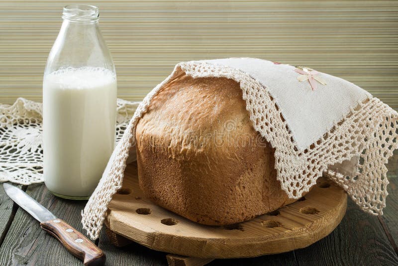 Russian wholegrain wheat bread stock photography Russian wholegrain wheat bread stock photography