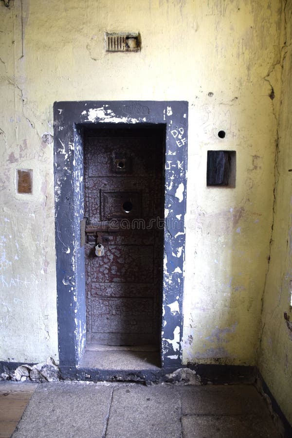 Rustic Prison Cell Door in 17th Century Gaol. Dublin, Ireland. Stock ...