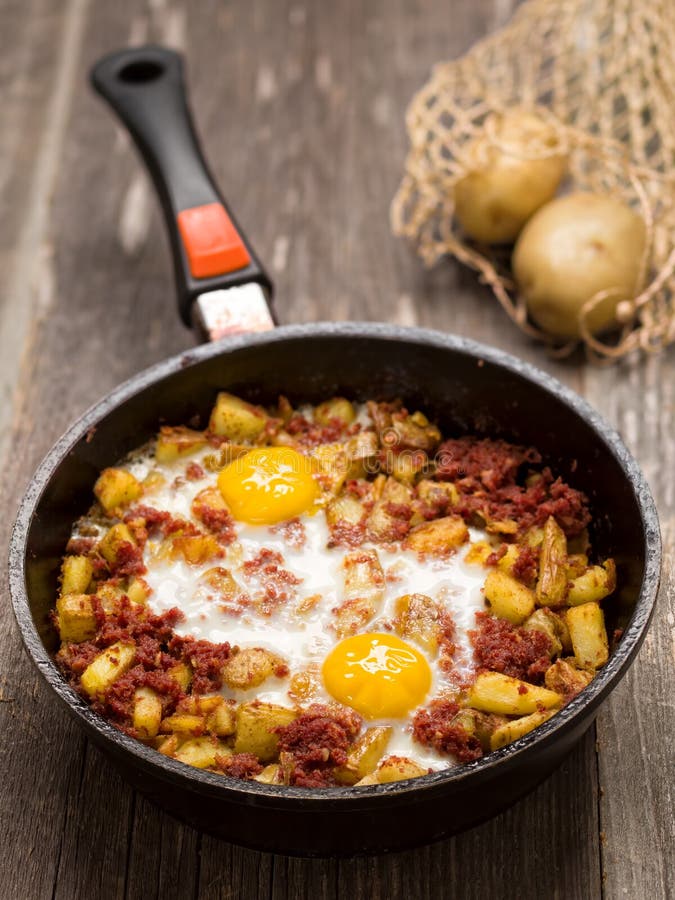 Rustic Minced Corned Beef Potato Hash Stock Image Image of beef
