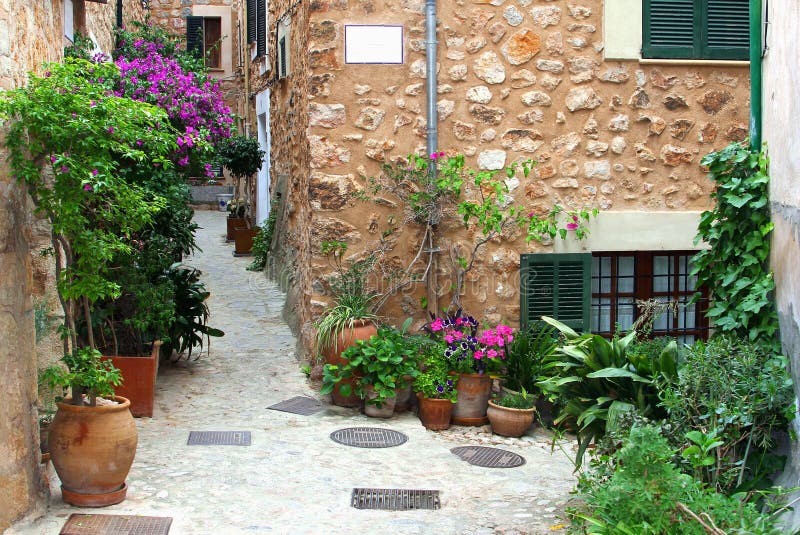 Rustiek Mediterraan dorp in Spanje