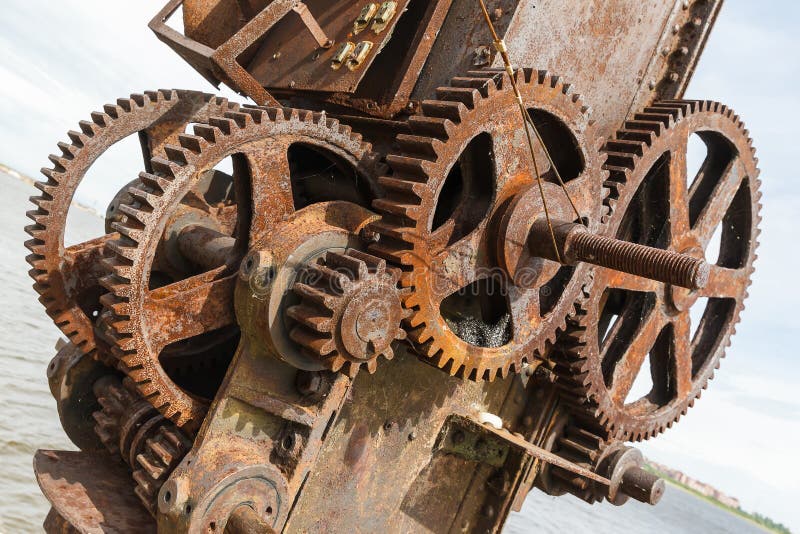 Rusty gears and winch mechanism Fort Alexander